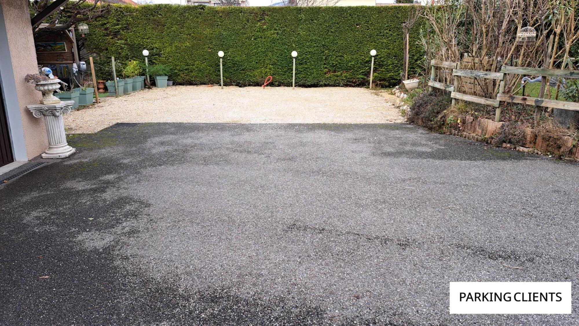 Avec Jardin Et Parking Privés Appartement